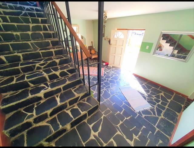 5 BEDROOM HOUSE FOR SALE IN PAROW NORTH